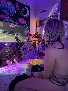 Cutiepiespanks live sex cam