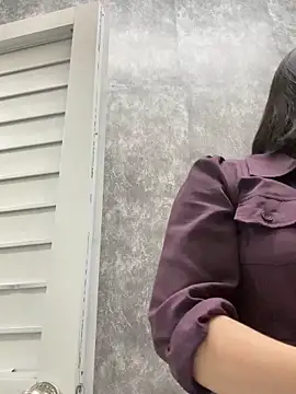 May-Squirt live sex cam