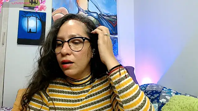 naihroby live sex cam