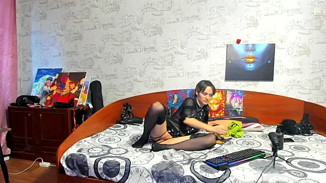 KagamiTayga live sex cam