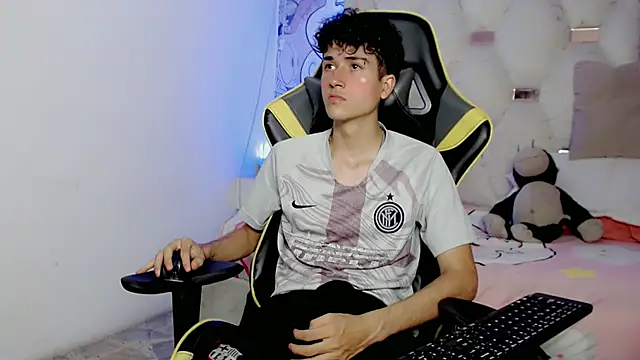 johnny_cagee live sex cam