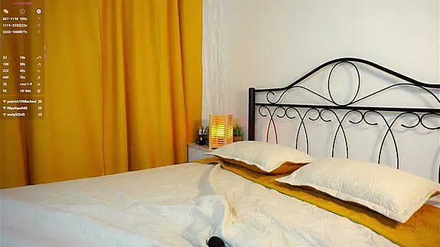 VeronaCritchlow live sex cam