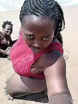 amourbigass live sex cam