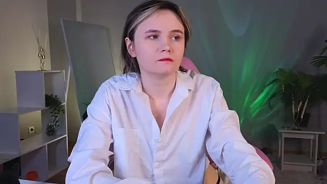 CiriRianonn live sex cam