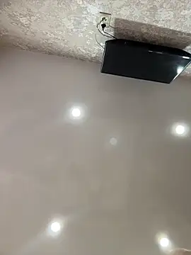 ElliRose live sex cam