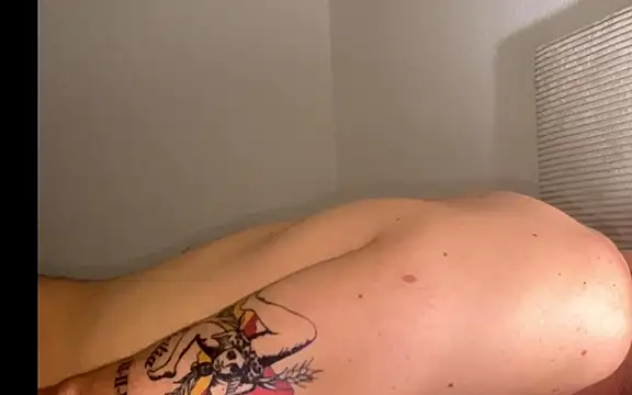 Toywoman live sex cam