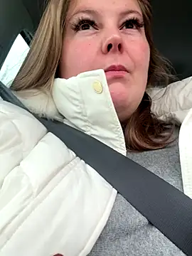 BootyLola live sex cam