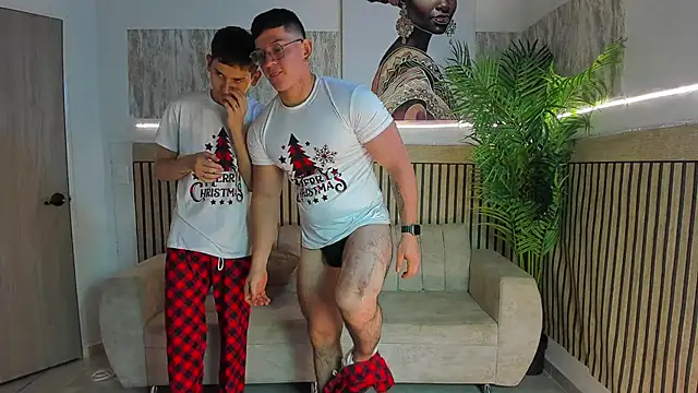 Justingsex1 live sex cam