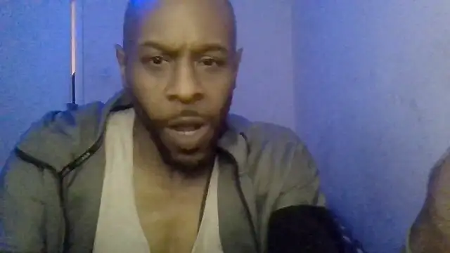 CuzzyB69 live sex cam