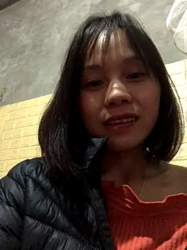 Sarahkiu live sex cam