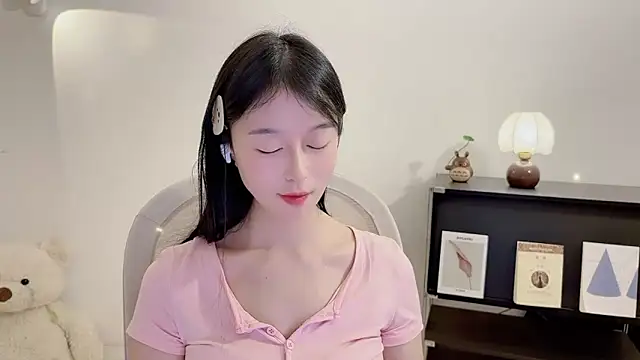 Onechestnut live sex cam