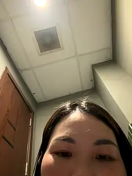 Emily_9xx live sex cam