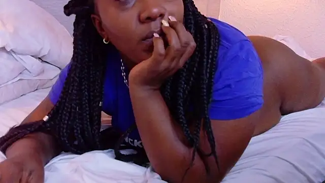 kiara_evanss live sex cam