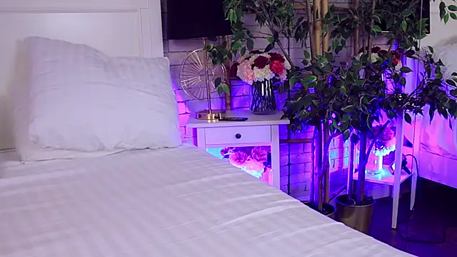 CarlaWhite live sex cam