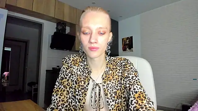 _Alice_Kitty live sex cam