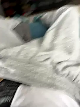 Frankieyyy1 live sex cam