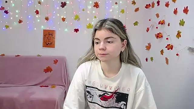 TinaRedly live sex cam