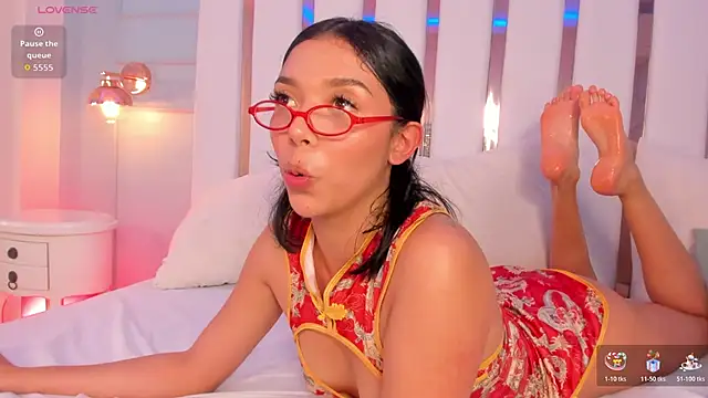 selene_phmoon live sex cam