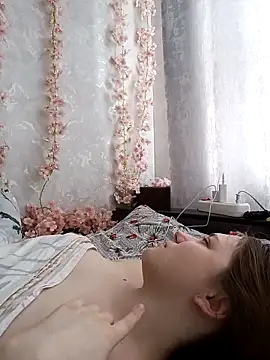 Bonechka live sex cam