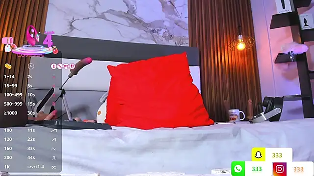 LIA_ROUX1 live sex cam