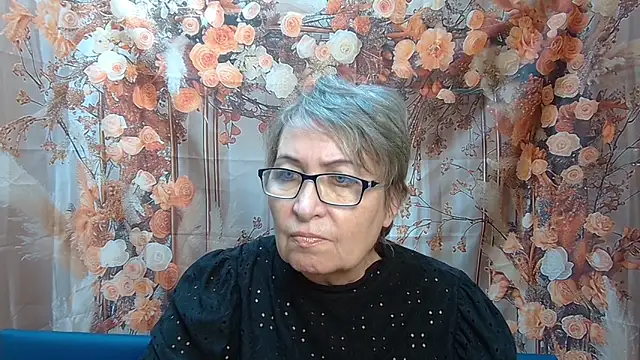 OlgaLuck live sex cam