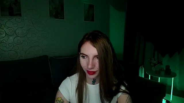 AnneTenet live sex cam