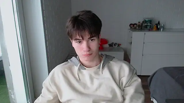 MarkusDean live sex cam