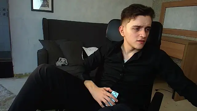 FelixStarkk live sex cam