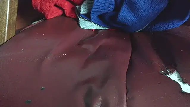 hairyandtiny live sex cam