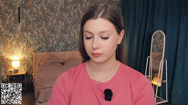 MondoNeko live sex cam