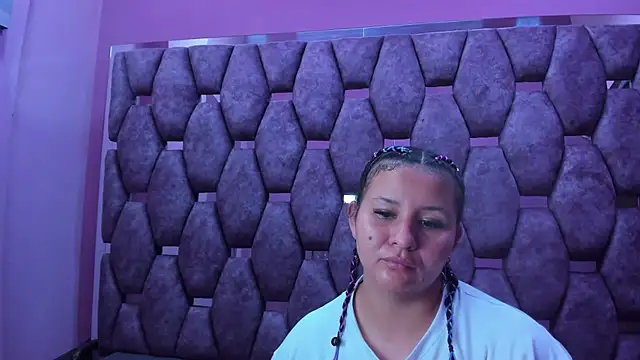 AlaSmith live sex cam