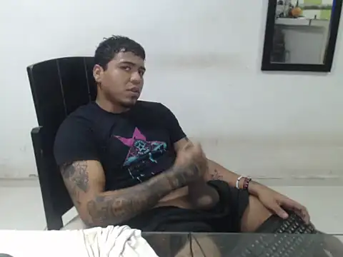 camiloacosta321 live sex cam