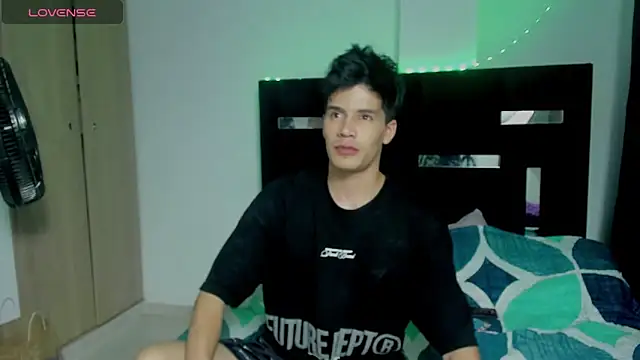 Dimitrixxx__ live sex cam