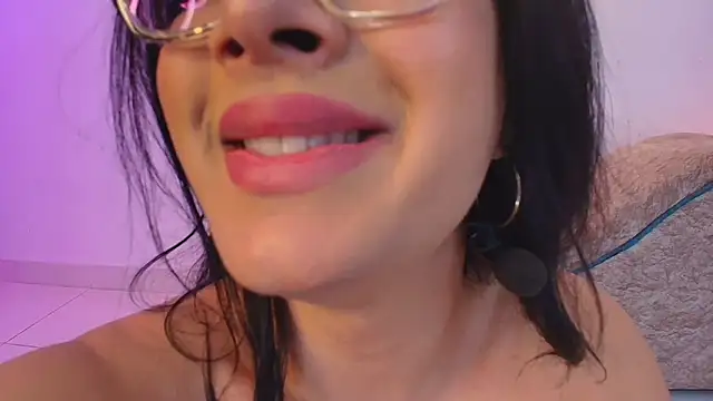 Rashell-Zepol live sex cam