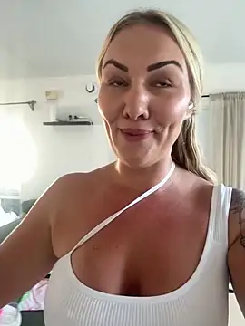NastyMilf_ live sex cam