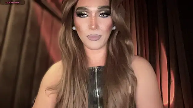 Lo_la_69 live sex cam