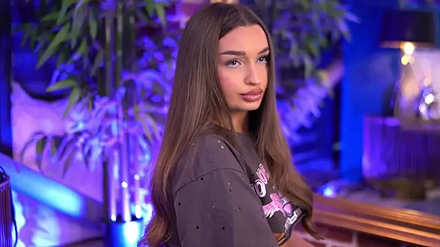 MillaSerene live sex cam