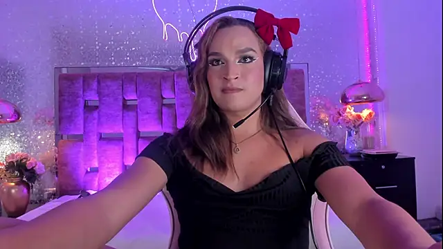 KylieVictoria live sex cam