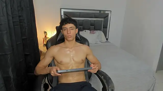 enzo_sloran live sex cam