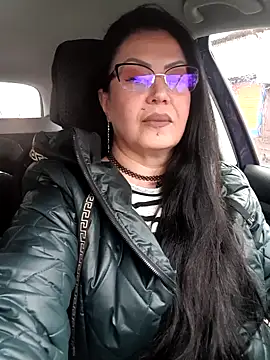 -__TSUNAMI__- live sex cam