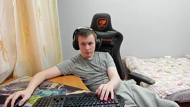 iliaskrislove live sex cam