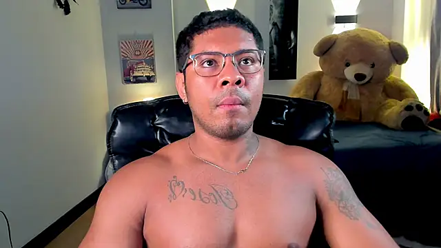 LEONHDZ live sex cam