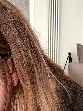 curvyflawless live sex cam