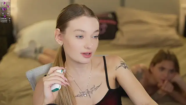 Ewa_Pearl live sex cam