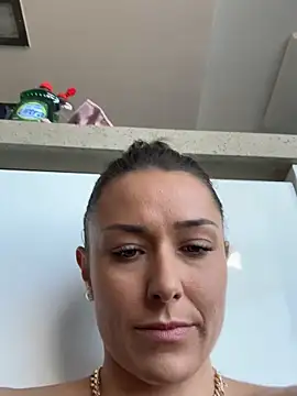 petrouchkaaa_ live sex cam