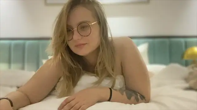 JacyWinslat live sex cam