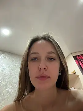 ElliRose live sex cam