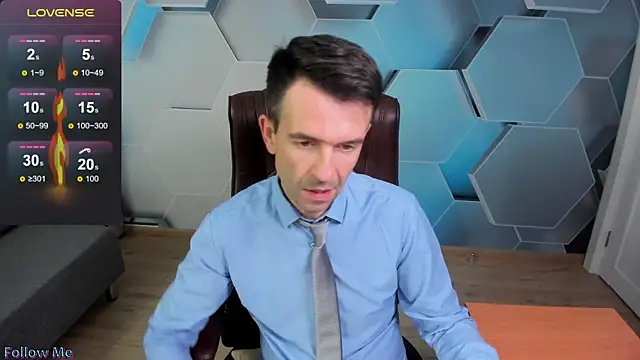 SteveTiger live sex cam