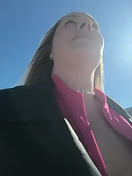 Mona_Plus live sex cam