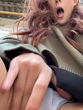 LilluKatten live sex cam